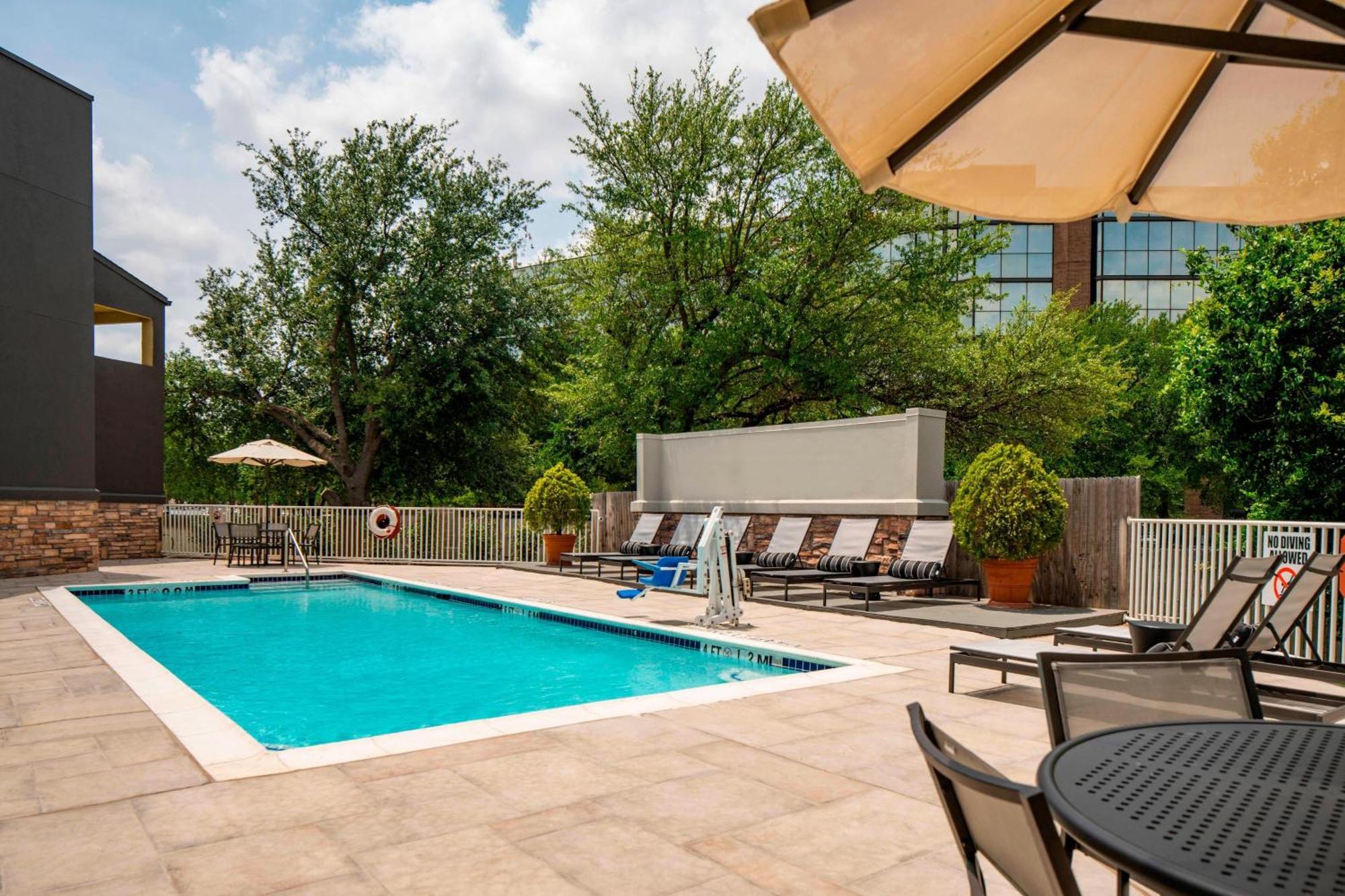 Four Points By Sheraton Dallas Arlington Entertainment District Exterior foto